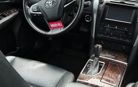 Toyota Camry, 2016 год, 2 400 000 рублей, 5 фотография