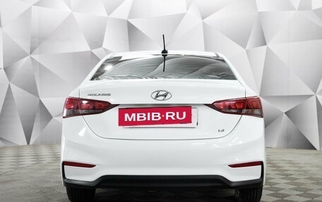 Hyundai Solaris II рестайлинг, 2018 год, 1 350 000 рублей, 4 фотография