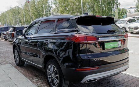 Geely Atlas, 2022 год, 1 859 000 рублей, 3 фотография