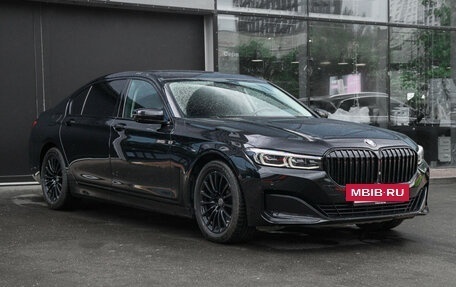 BMW 7 серия, 2019 год, 5 300 000 рублей, 3 фотография