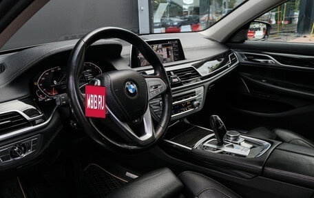 BMW 7 серия, 2019 год, 5 300 000 рублей, 8 фотография