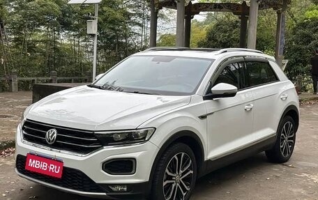 Volkswagen T-Roc I, 2022 год, 1 540 333 рублей, 1 фотография