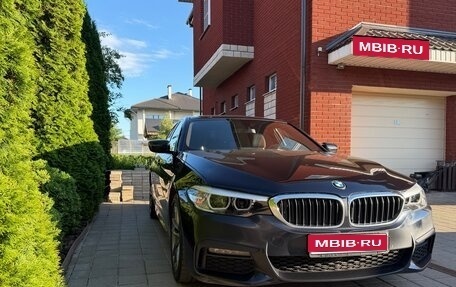 BMW 5 серия, 2018 год, 2 900 000 рублей, 1 фотография