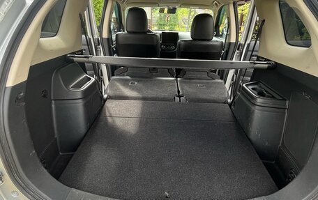 Mitsubishi Outlander III рестайлинг 3, 2015 год, 1 650 000 рублей, 16 фотография