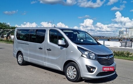 Opel Vivaro B, 2019 год, 1 800 000 рублей, 3 фотография