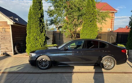 BMW 5 серия, 2018 год, 2 900 000 рублей, 2 фотография