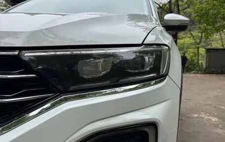 Volkswagen T-Roc I, 2022 год, 1 540 333 рублей, 8 фотография