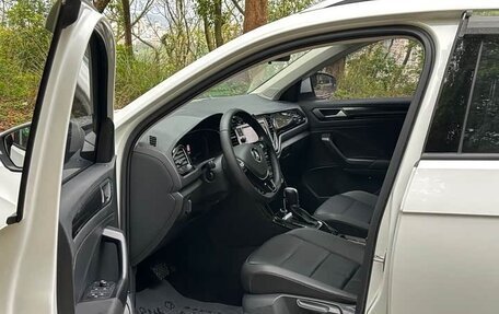 Volkswagen T-Roc I, 2022 год, 1 540 333 рублей, 13 фотография