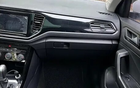 Volkswagen T-Roc I, 2022 год, 1 540 333 рублей, 18 фотография