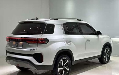 Hyundai ix35, 2023 год, 1 890 000 рублей, 3 фотография