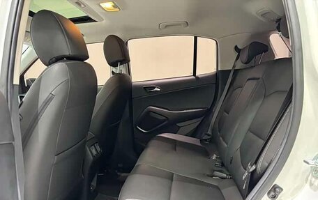 Hyundai ix35, 2023 год, 1 890 000 рублей, 4 фотография