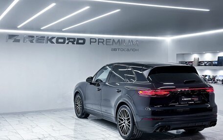 Porsche Cayenne III, 2020 год, 7 700 000 рублей, 28 фотография