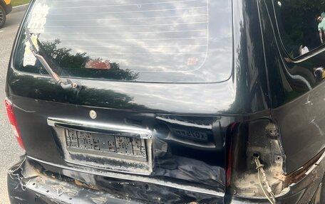 KIA Carnival III, 2004 год, 75 000 рублей, 8 фотография