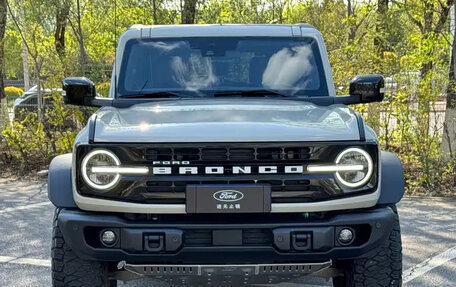Ford Bronco, 2025 год, 7 000 000 рублей, 2 фотография