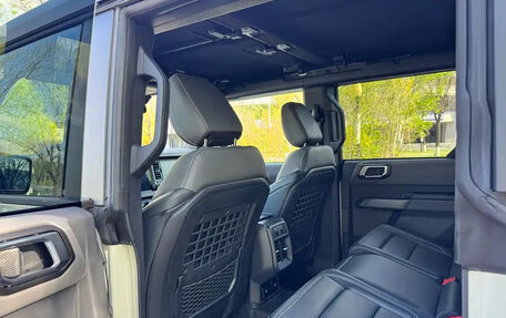 Ford Bronco, 2025 год, 7 000 000 рублей, 9 фотография