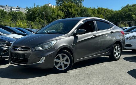 Hyundai Solaris II рестайлинг, 2011 год, 785 000 рублей, 1 фотография