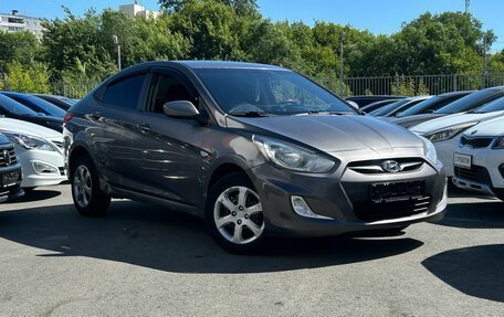 Hyundai Solaris II рестайлинг, 2011 год, 785 000 рублей, 3 фотография