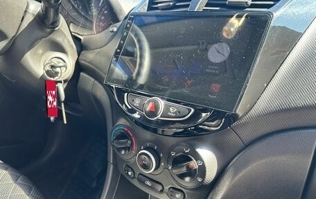 Hyundai Solaris II рестайлинг, 2011 год, 785 000 рублей, 10 фотография