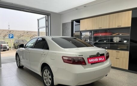 Toyota Camry, 2011 год, 1 220 000 рублей, 6 фотография
