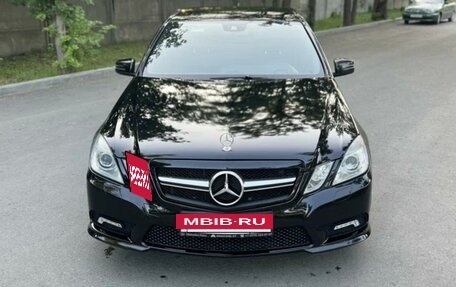 Mercedes-Benz E-Класс, 2010 год, 1 100 000 рублей, 2 фотография