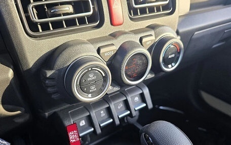 Suzuki Jimny, 2026 год, 3 200 000 рублей, 21 фотография