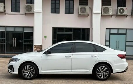 Volkswagen Lavida, 2022 год, 1 500 000 рублей, 7 фотография