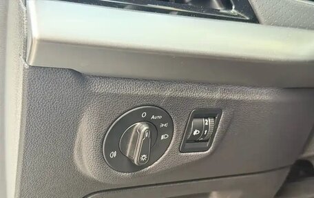 Volkswagen Lavida, 2022 год, 1 500 000 рублей, 17 фотография