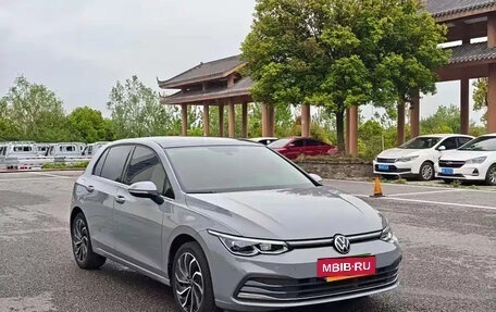 Volkswagen Golf VIII, 2023 год, 1 475 000 рублей, 3 фотография