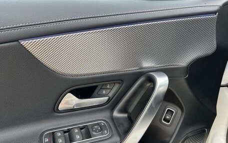 Mercedes-Benz A-Класс, 2022 год, 1 700 000 рублей, 14 фотография