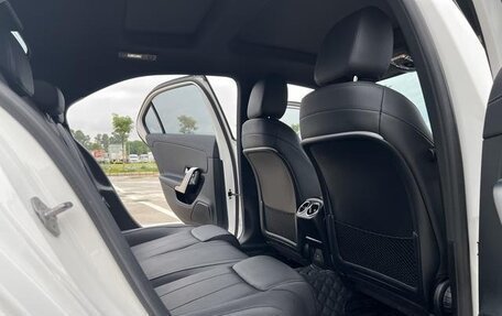 Mercedes-Benz A-Класс, 2022 год, 1 700 000 рублей, 17 фотография