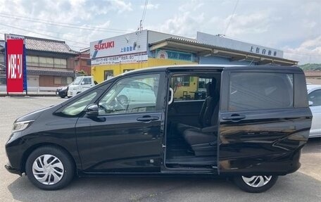 Honda Freed II, 2022 год, 1 300 000 рублей, 9 фотография