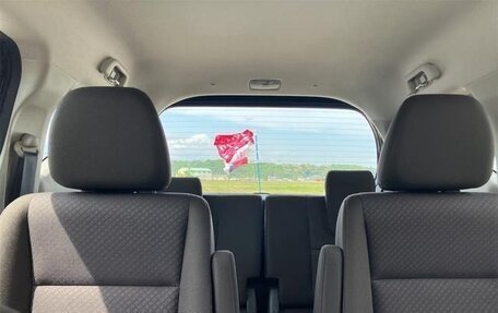 Honda Freed II, 2022 год, 1 300 000 рублей, 17 фотография