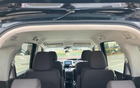Honda Freed II, 2022 год, 1 300 000 рублей, 20 фотография