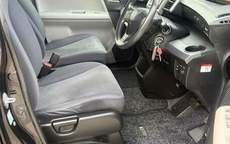 Honda Freed I, 2014 год, 800 000 рублей, 13 фотография