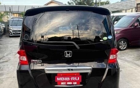 Honda Freed I, 2014 год, 800 000 рублей, 8 фотография