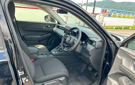Honda Vezel, 2022 год, 1 800 000 рублей, 9 фотография