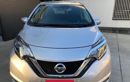 Nissan Note II рестайлинг, 2018 год, 700 000 рублей, 2 фотография