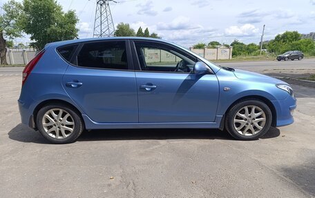 Hyundai i30 I, 2010 год, 690 000 рублей, 3 фотография