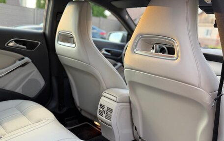 Mercedes-Benz CLA, 2016 год, 2 100 000 рублей, 13 фотография