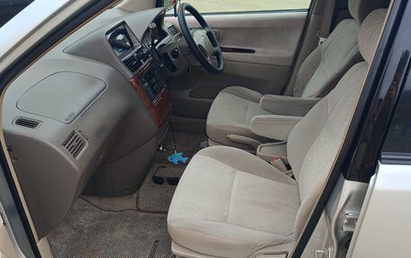 Toyota Gaia, 2001 год, 500 000 рублей, 15 фотография