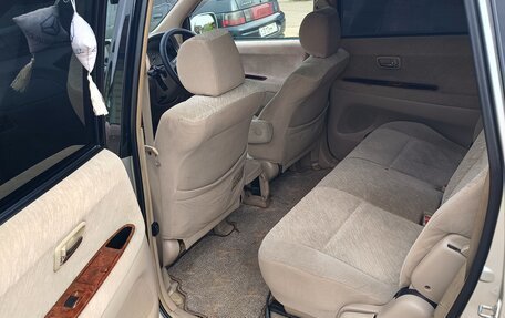 Toyota Gaia, 2001 год, 500 000 рублей, 17 фотография