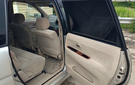 Toyota Gaia, 2001 год, 500 000 рублей, 14 фотография