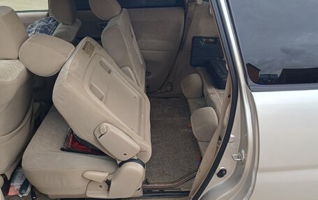 Toyota Gaia, 2001 год, 500 000 рублей, 20 фотография