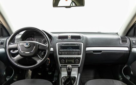 Skoda Octavia, 2011 год, 1 028 000 рублей, 13 фотография