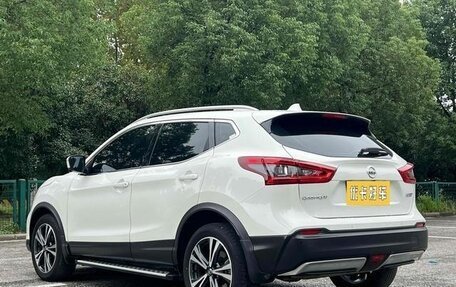 Nissan Qashqai, 2022 год, 1 700 000 рублей, 4 фотография