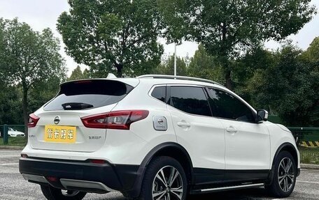 Nissan Qashqai, 2022 год, 1 700 000 рублей, 6 фотография