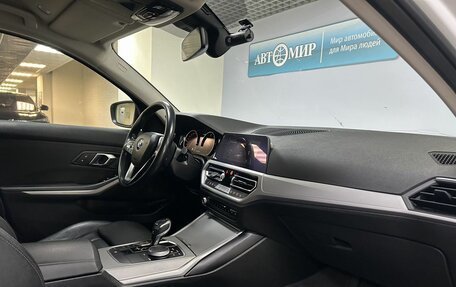 BMW 3 серия, 2019 год, 3 050 000 рублей, 16 фотография