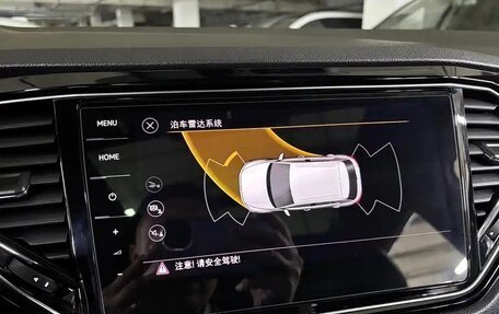 Volkswagen T-Roc I, 2022 год, 1 790 000 рублей, 9 фотография