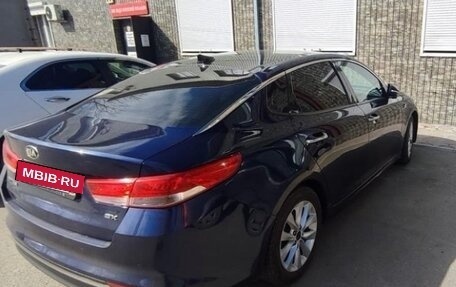 KIA Optima IV, 2017 год, 1 400 000 рублей, 5 фотография