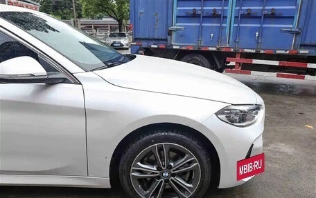 BMW 1 серия, 2022 год, 1 550 000 рублей, 20 фотография